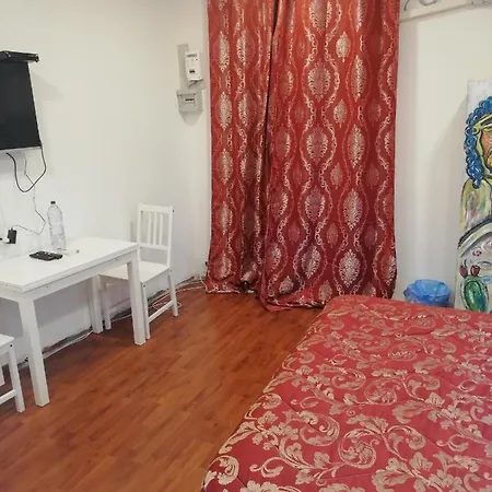 Emily House * Catania